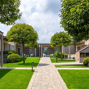 Aurora Aparthotel Peschiera del Garda